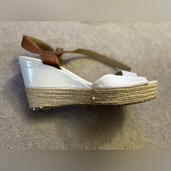Lane Bryant WhitePatent Leather Platform Wedges - Picture 4 of 5